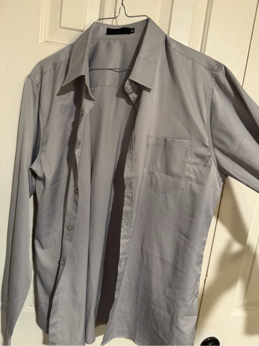 Men's Light Gray Long-Sleeve Dress Shirt with Chest Pocket